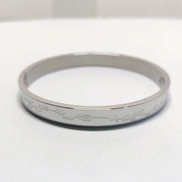 SILVER KADA WITH WORK - Image 3