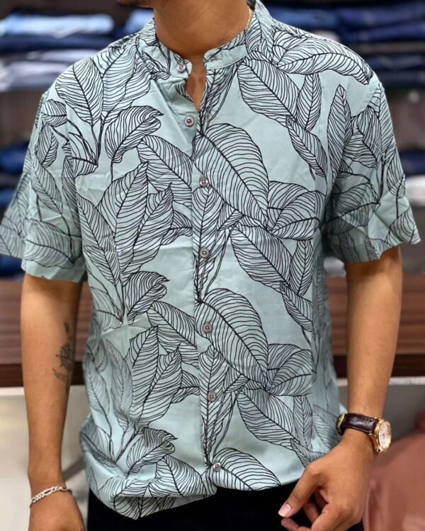 Solid Leaf Short Sleeves Shirt - Image 3