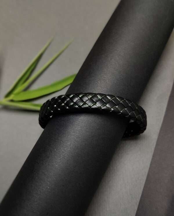 Stainless Steel Magnetic Clasp Black Leather Bracelet - Image 2