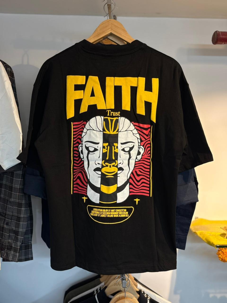 SR Oversized T-shirt - Large - Image 5